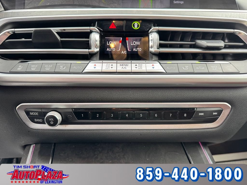 Used 2022 BMW X7 xDrive40i w/ Executive Package AWD/4WD image 29