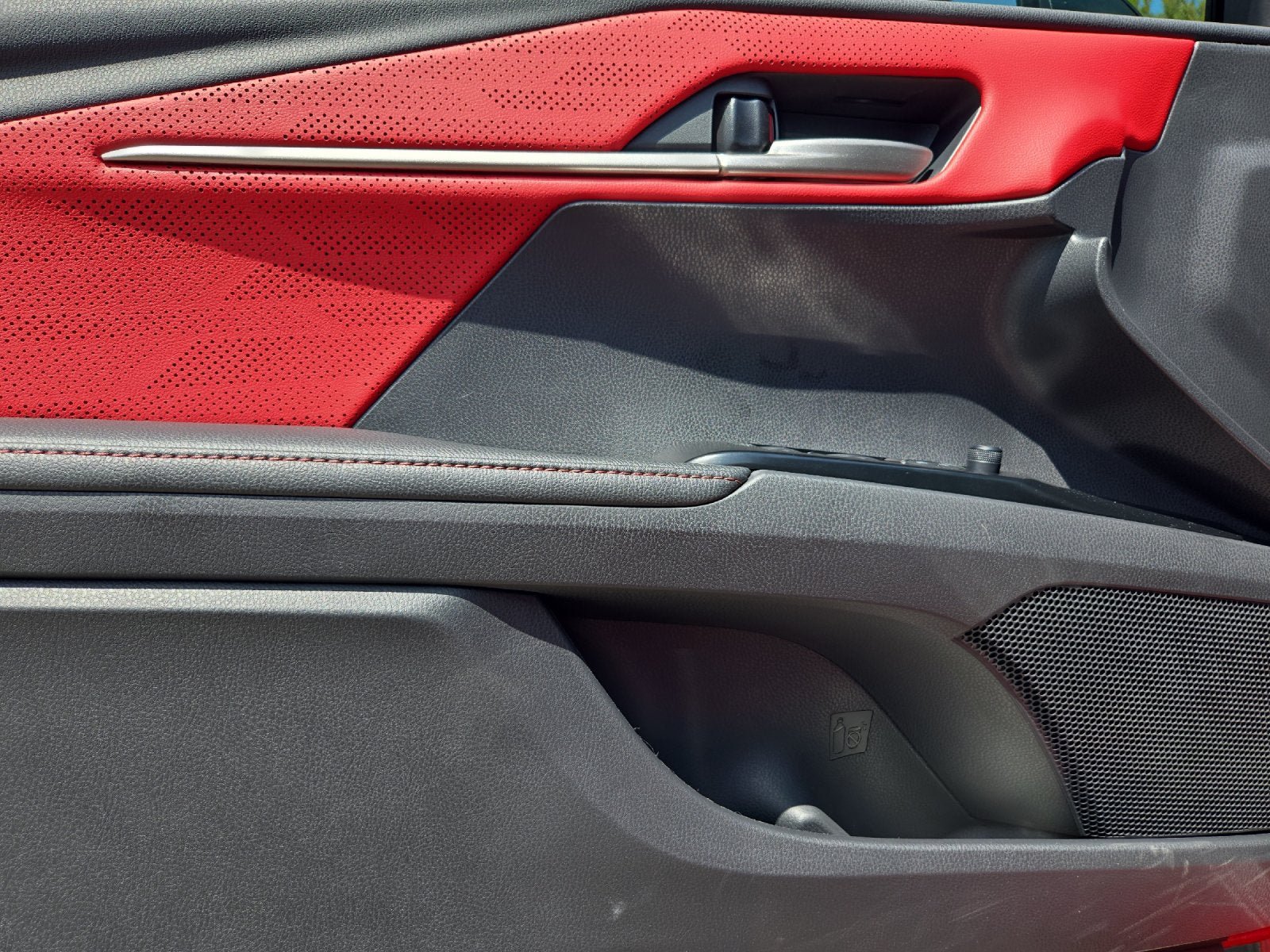 New 2026 Toyota Camry XSE FWD image 48