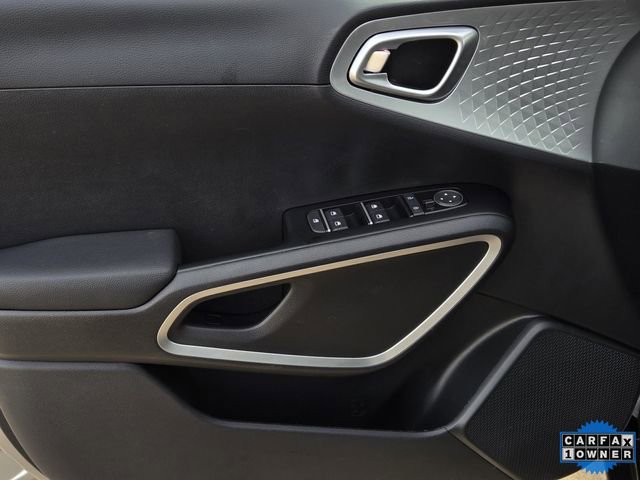 Certified 2025 Kia Soul S image 17