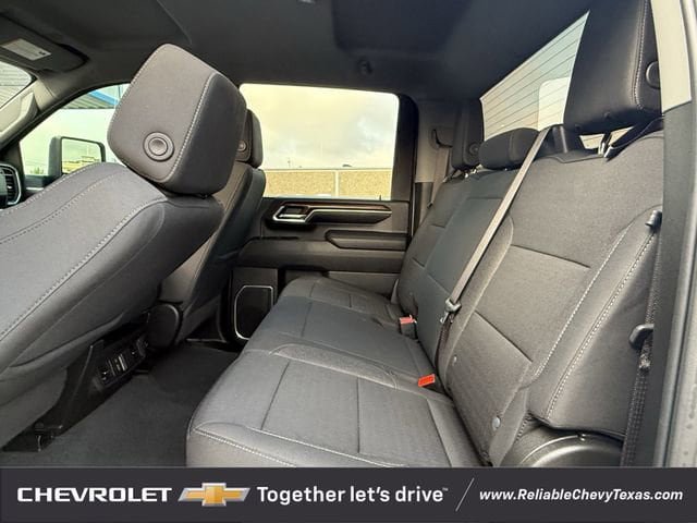 Used 2024 Chevrolet Silverado 2500 LT w/ Convenience Package AWD/4WD image 31