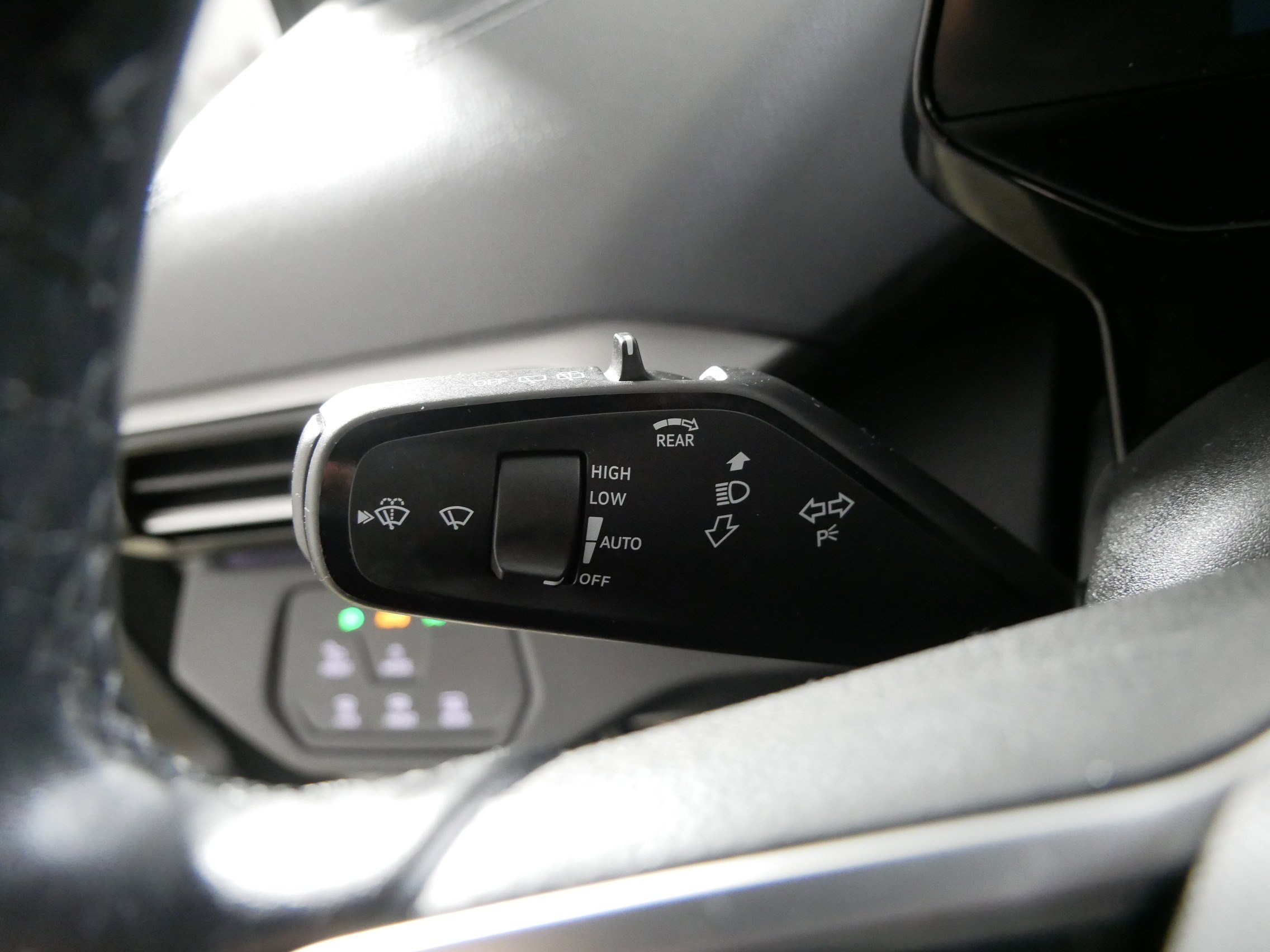 Used 2024 Volkswagen ID.4 Pro S image 32