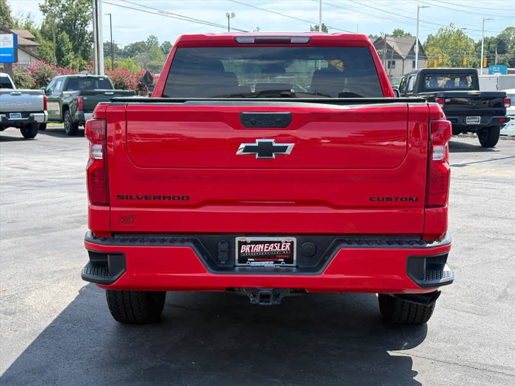 Used 2025 Chevrolet Silverado 1500 Custom w/ Turbomax Blackout Package AWD/4WD image 28