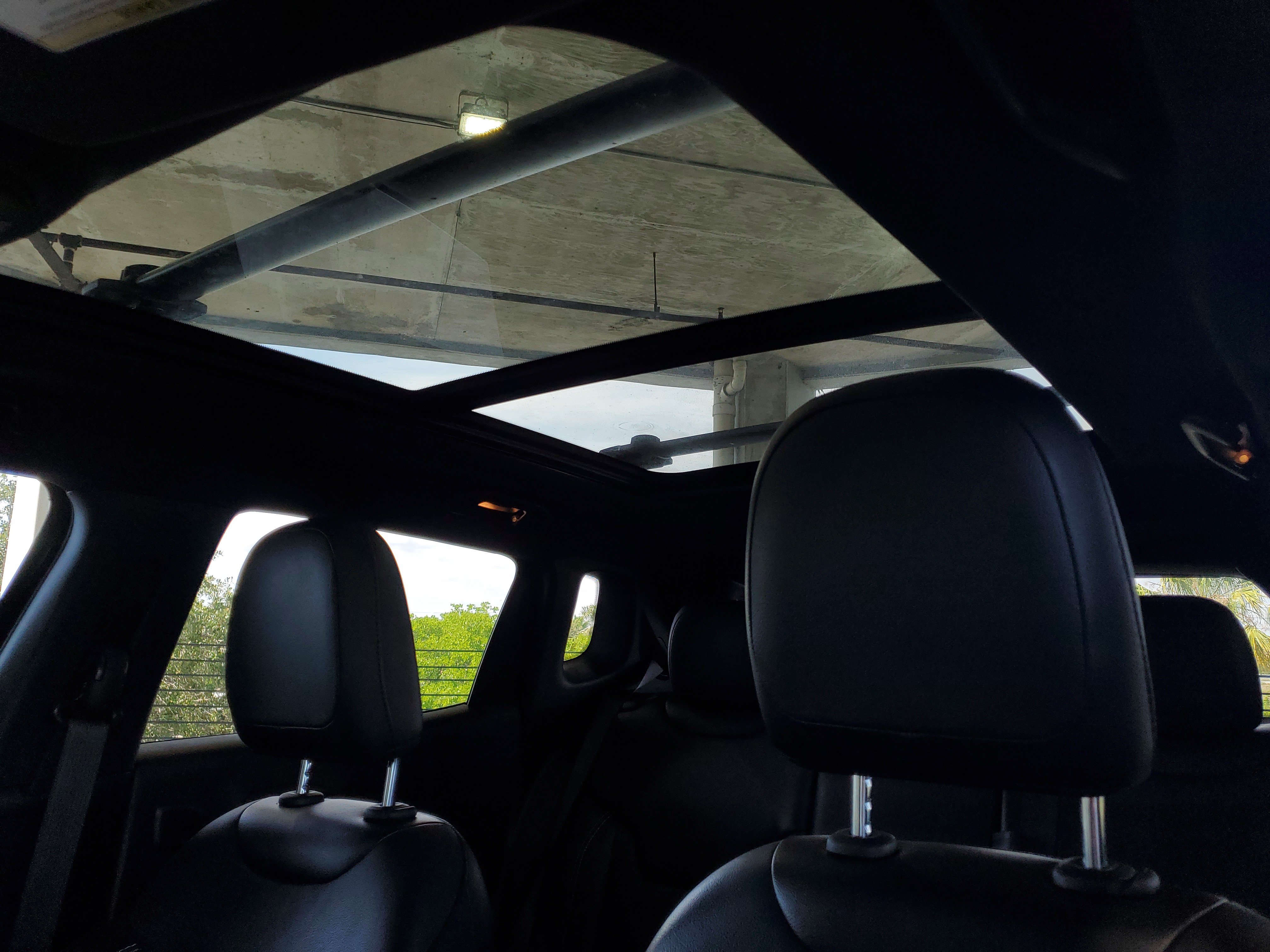 Used 2021 Jeep Compass Latitude w/ Sun and Sound Group FWD image 19