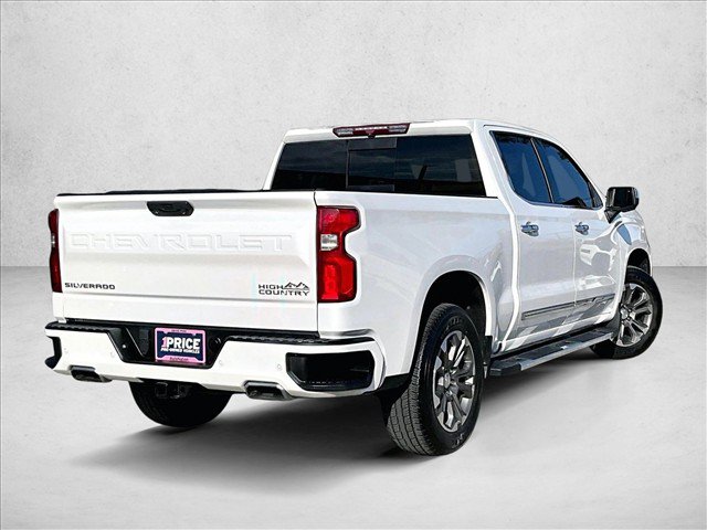 Used 2023 Chevrolet Silverado 1500 High Country RWD image 2