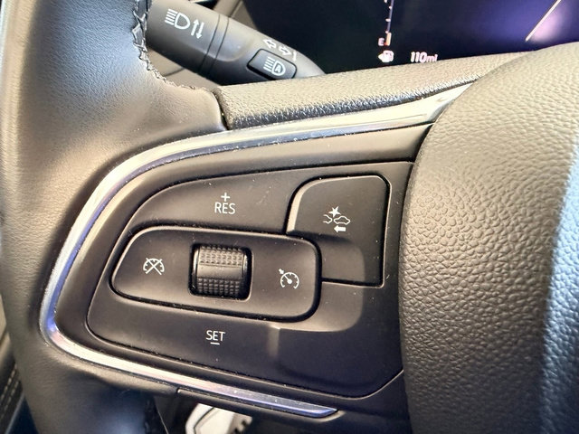 Used 2024 Buick Encore GX Sport Touring AWD/4WD image 18