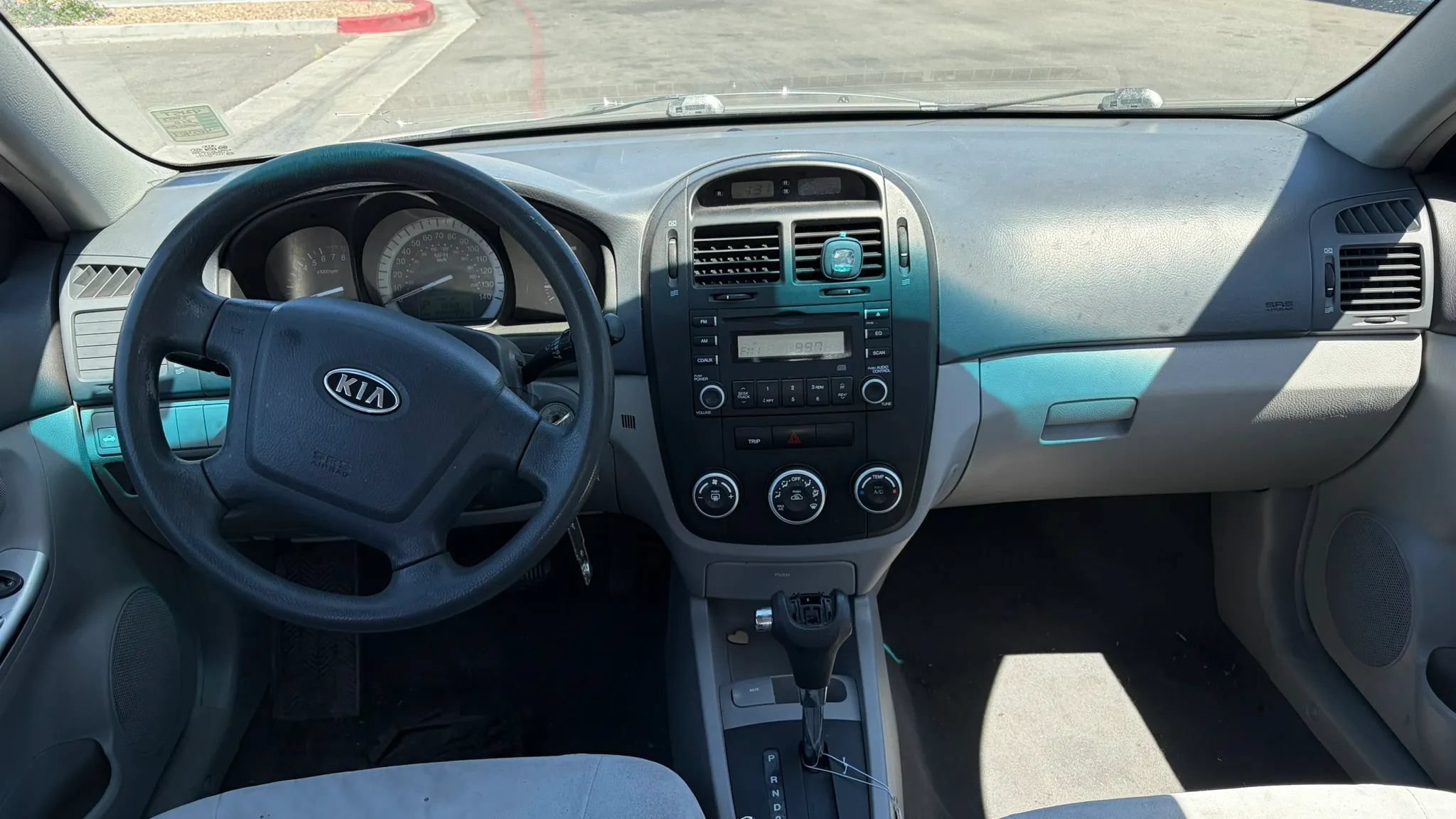 Used 2007 Kia Spectra EX FWD image 5