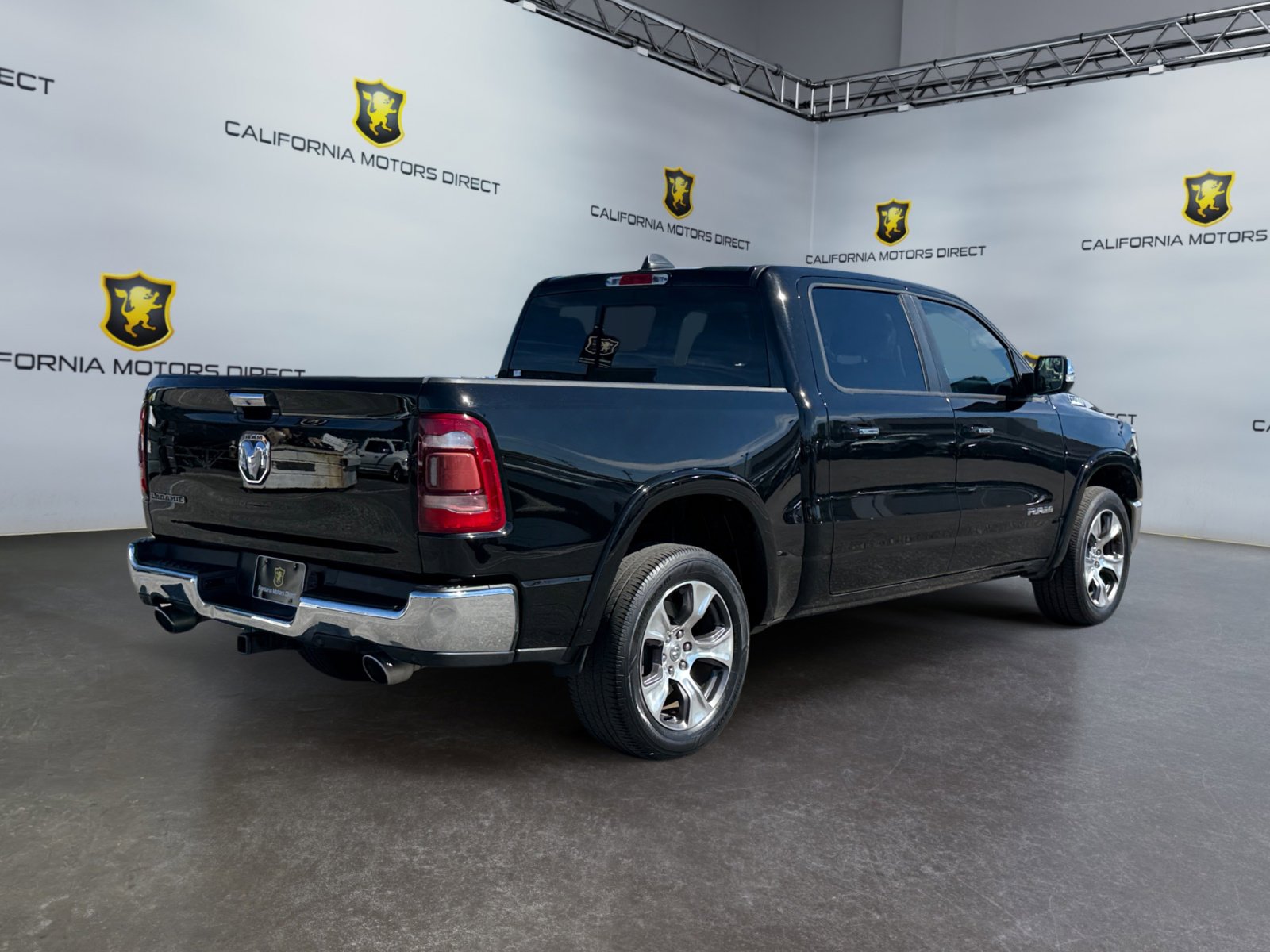 Used 2019 RAM 1500 Laramie RWD image 5