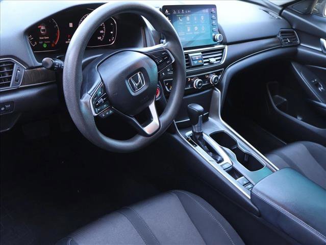 Used 2018 Honda Accord EX image 11