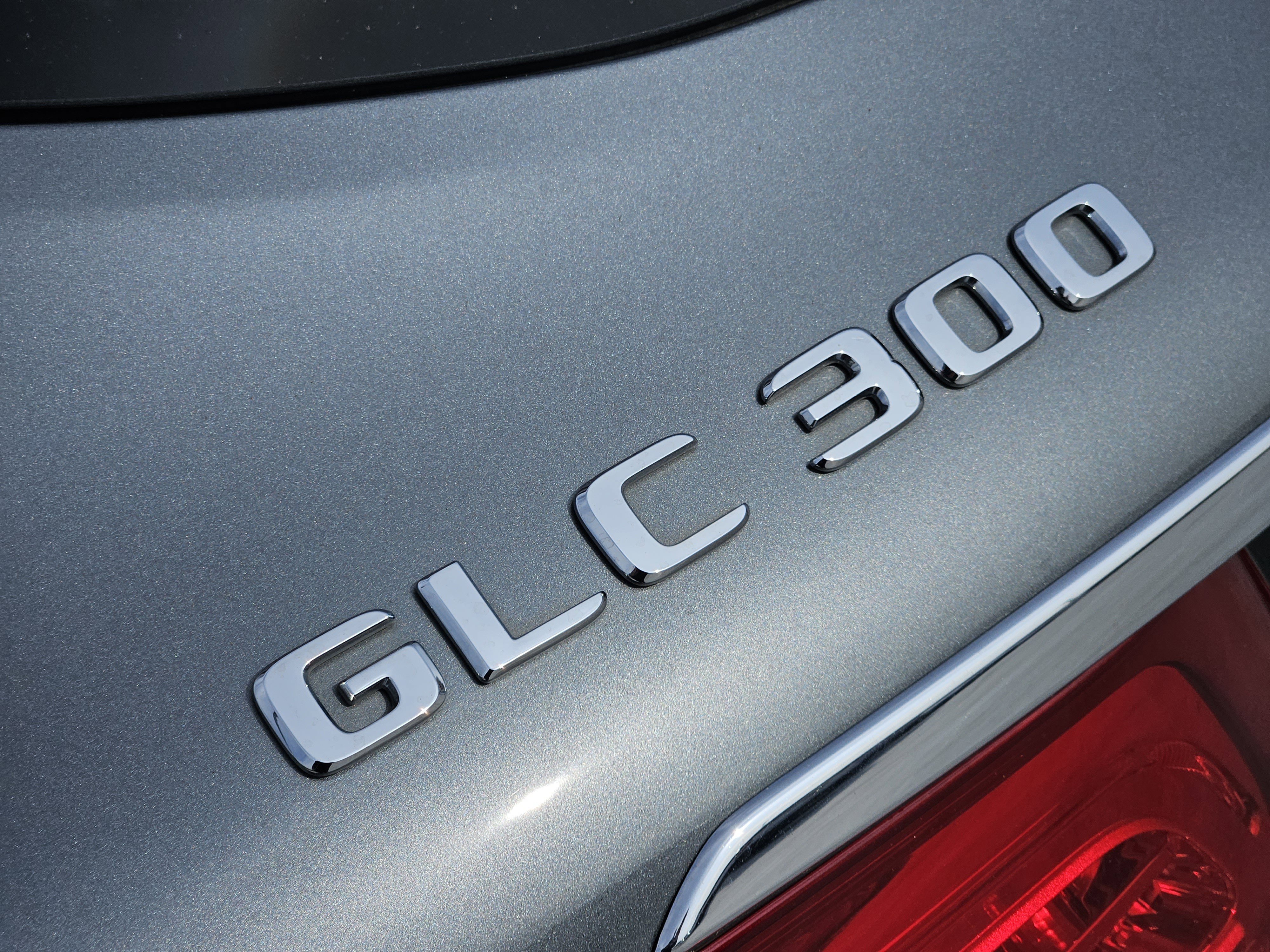 Used 2019 Mercedes-Benz GLC 300 image 12