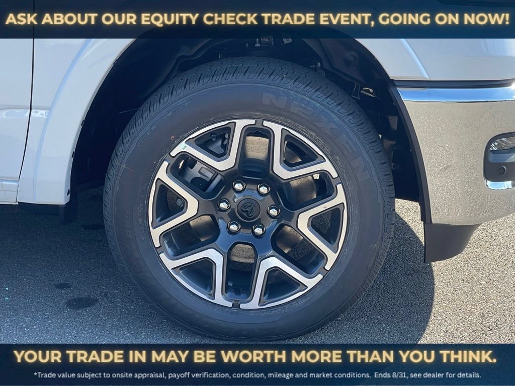 New 2026 RAM 1500 Laramie AWD/4WD image 2