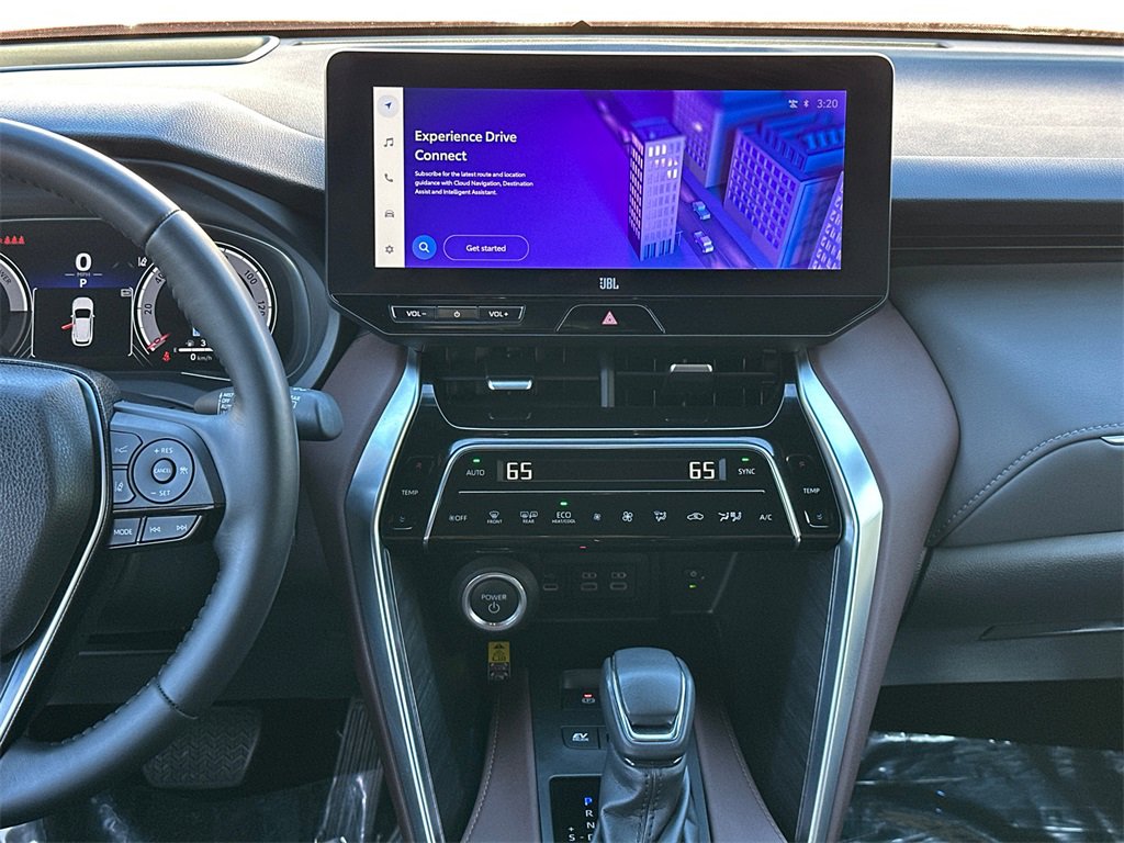 Used 2024 Toyota Venza Limited image 18