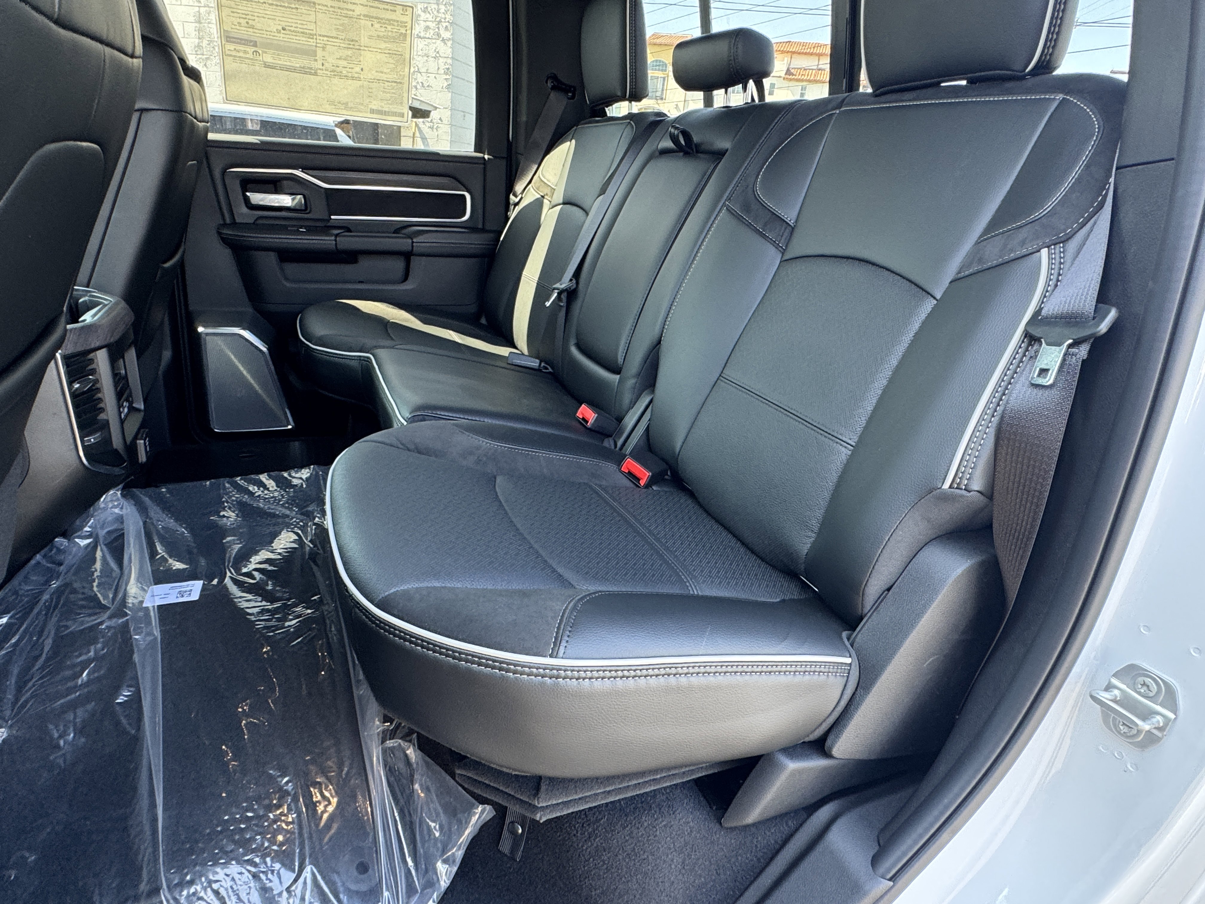 New 2026 RAM 3500 Laramie image 32