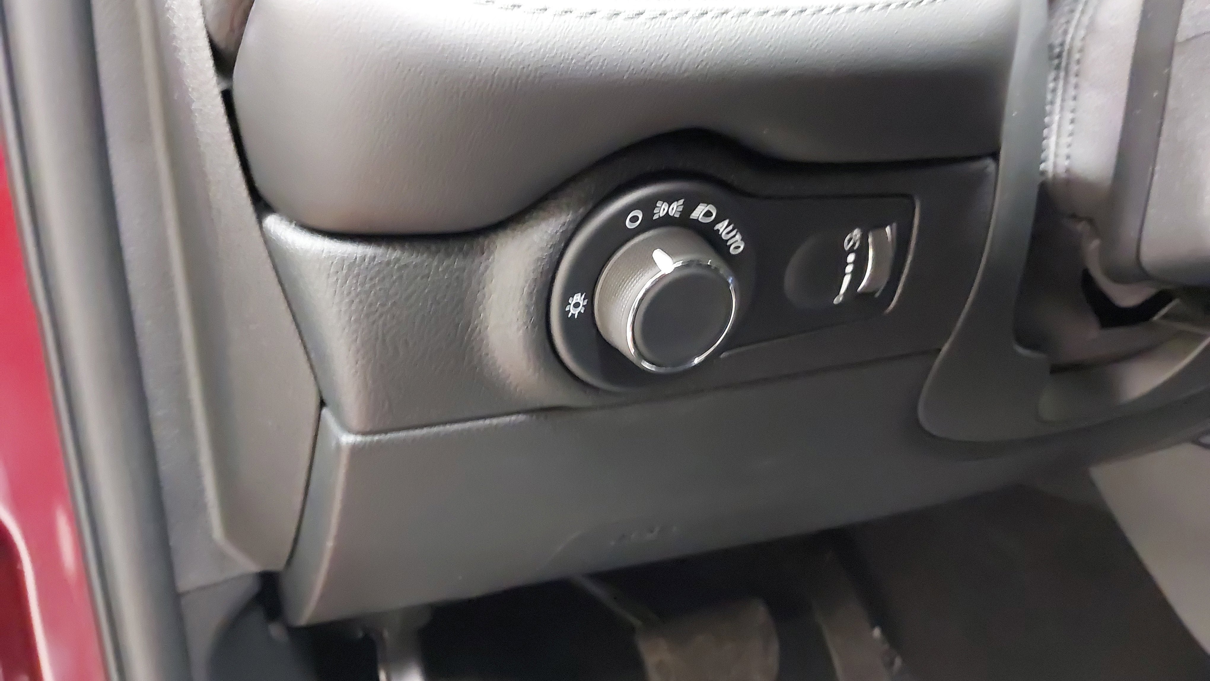 Used 2024 Dodge Durango SXT AWD/4WD image 23