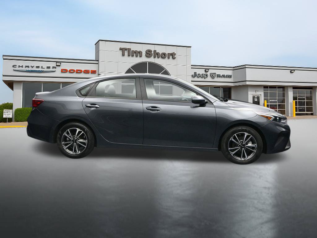 Used 2024 Kia Forte LXS FWD image 6