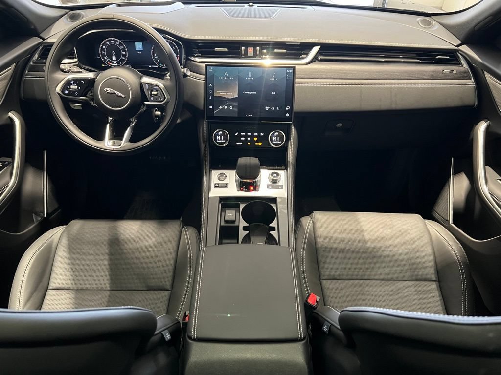 New 2025 Jaguar F-PACE R-Dynamic S AWD/4WD image 15
