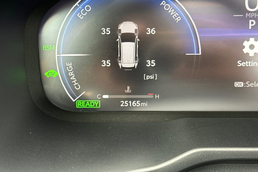 Used 2023 Toyota RAV4 Limited image 25