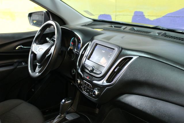 Used 2020 Chevrolet Equinox LT w/ Driver Convenience Package image 10