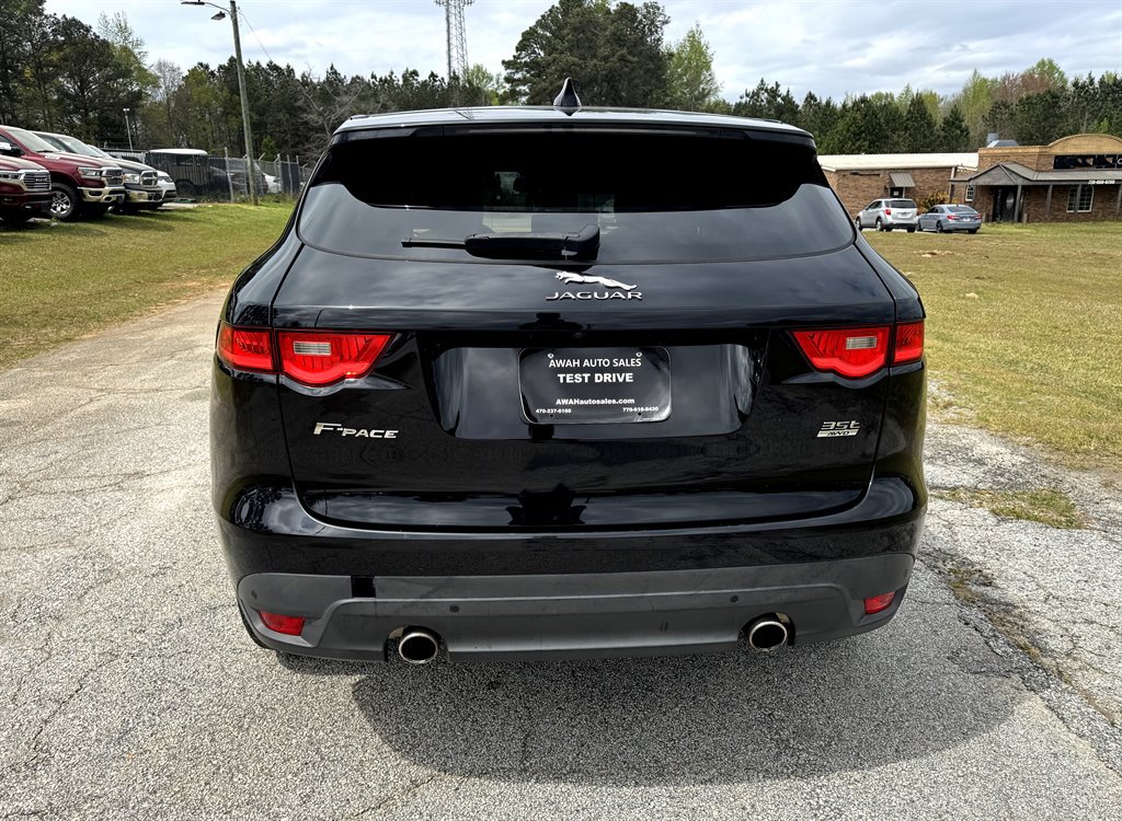 Used 2017 Jaguar F-PACE Prestige AWD/4WD image 9
