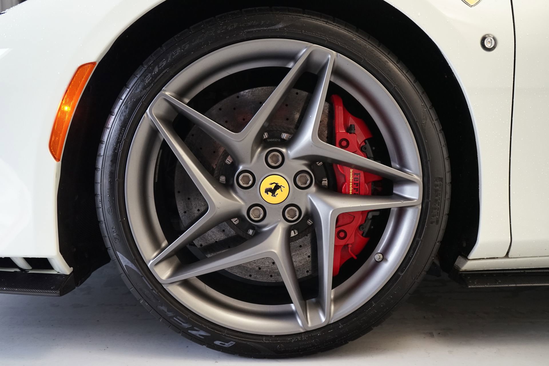 Used 2021 Ferrari F8 Tributo image 38