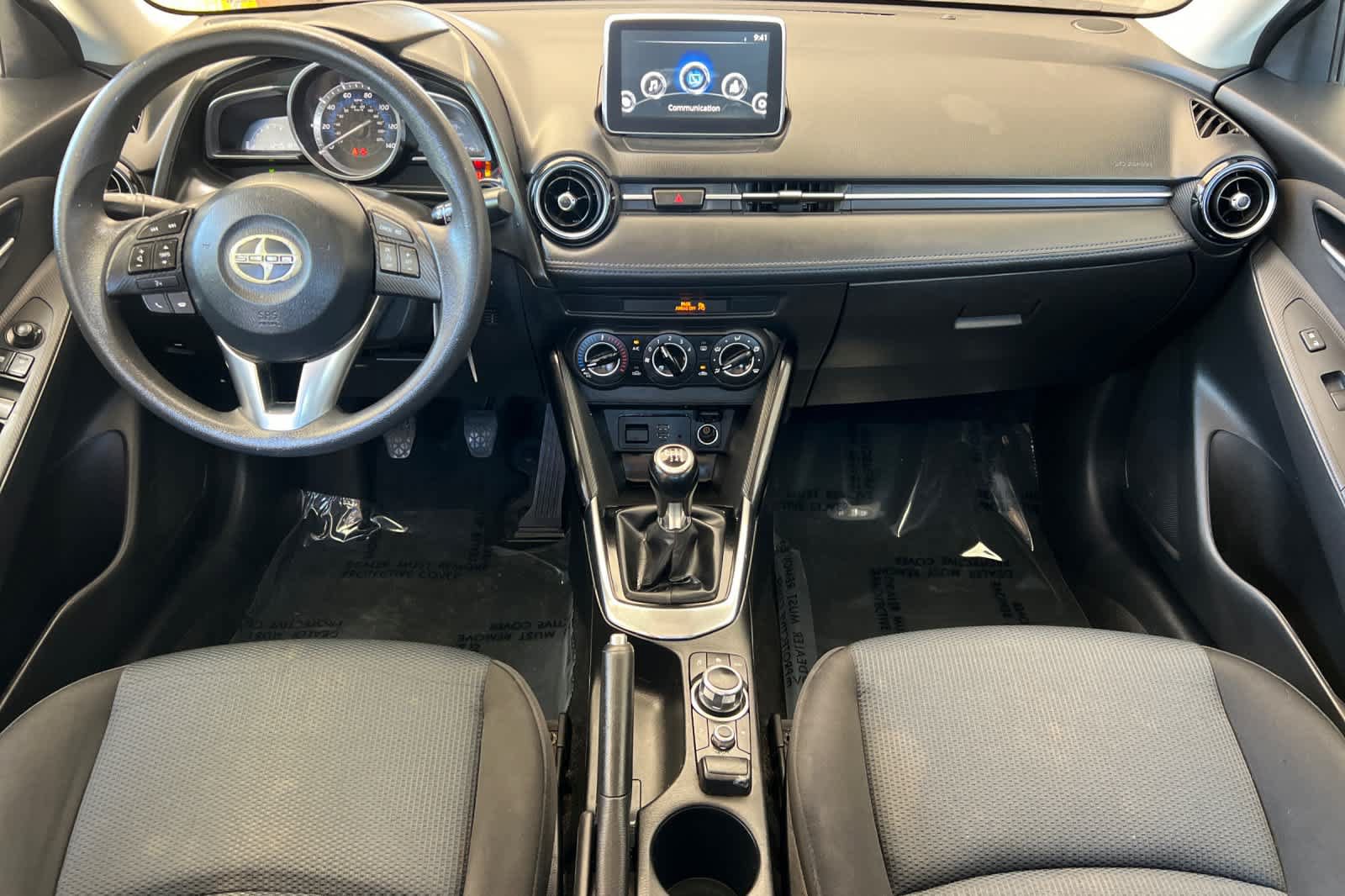 Used 2016 Scion iA FWD image 3