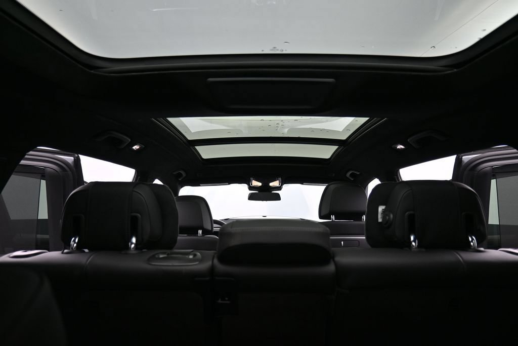 Used 2026 BMW X7 xDrive40i w/ M Sport Package AWD/4WD image 18