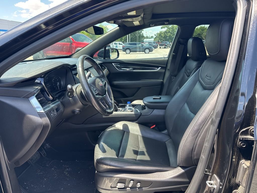 Used 2020 Cadillac XT5 Premium Luxury FWD image 6
