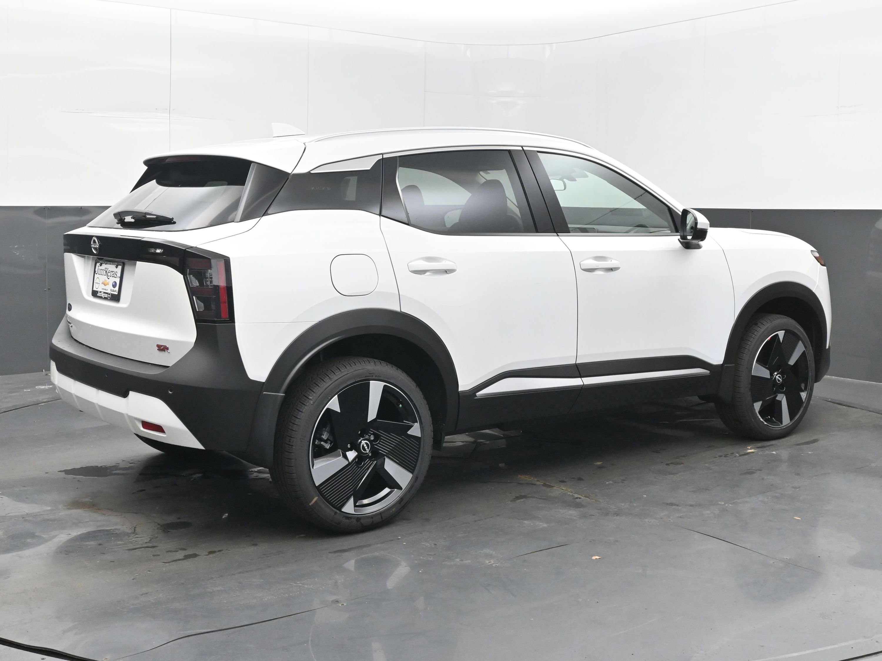 New 2025 Nissan Kicks SR image 7