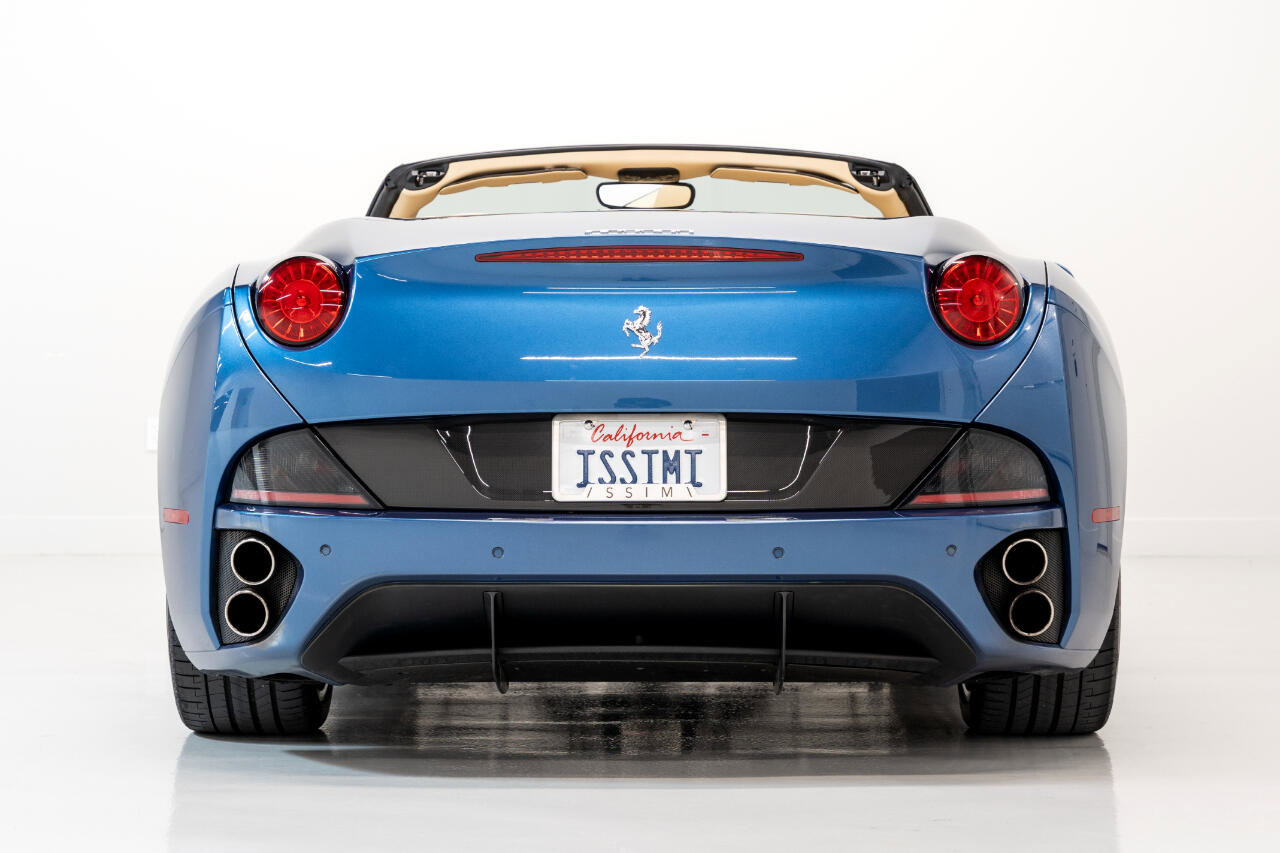Used 2010 Ferrari California image 7