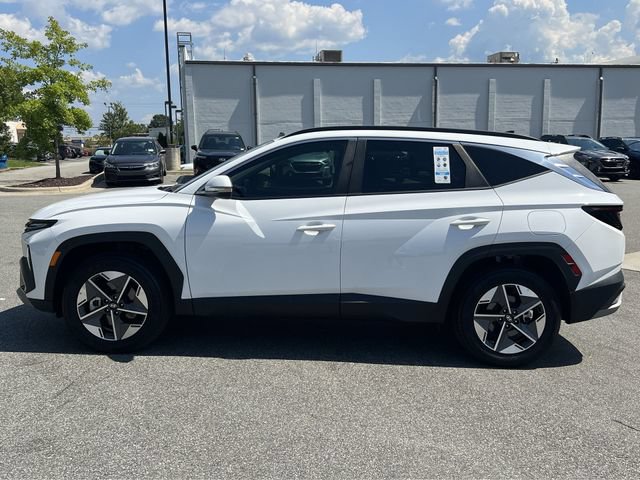 Certified 2025 Hyundai Tucson SEL AWD/4WD image 10