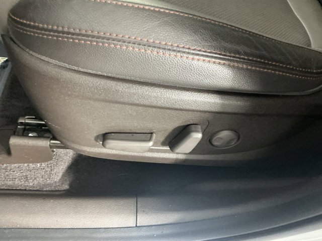 Used 2020 Hyundai Santa Fe SEL w/ Convenience + Premium Package image 27