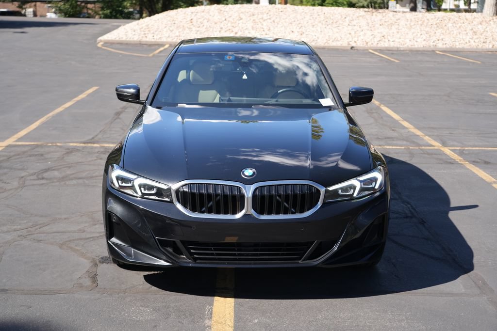Used 2023 BMW 330i Sedan w/ Premium Package RWD image 8