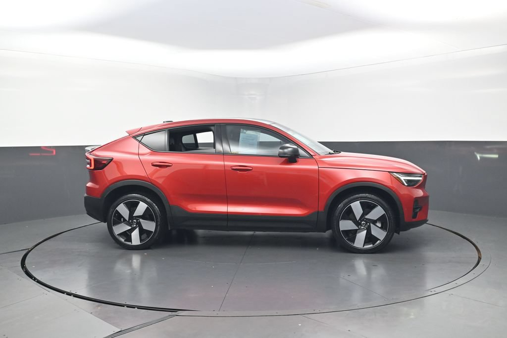 Used 2023 Volvo C40 P8 Recharge Ultimate AWD/4WD image 34