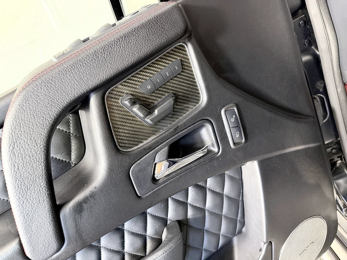 Used 2017 Mercedes-Benz G 63 AMG 4MATIC image 34
