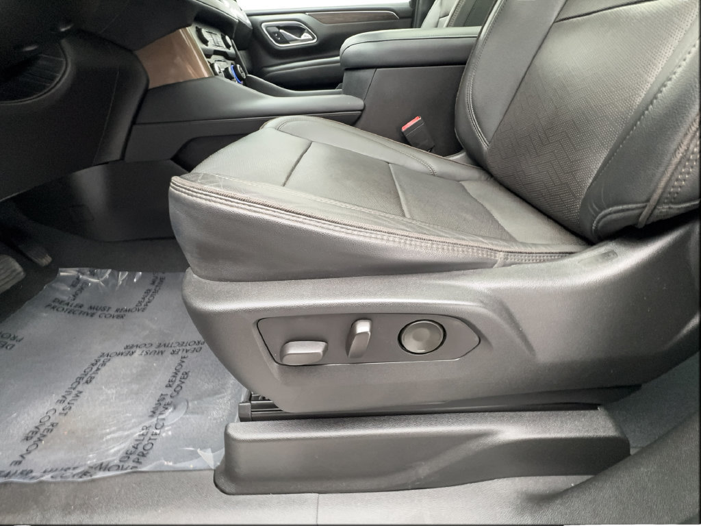 Used 2021 Chevrolet Tahoe High Country w/ Premium Package AWD/4WD image 25
