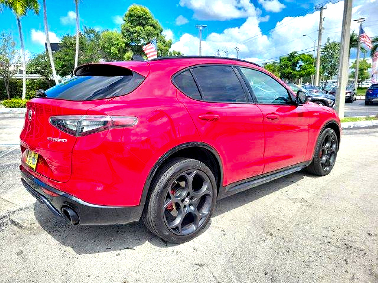 Used 2024 Alfa Romeo Stelvio Veloce AWD/4WD image 8