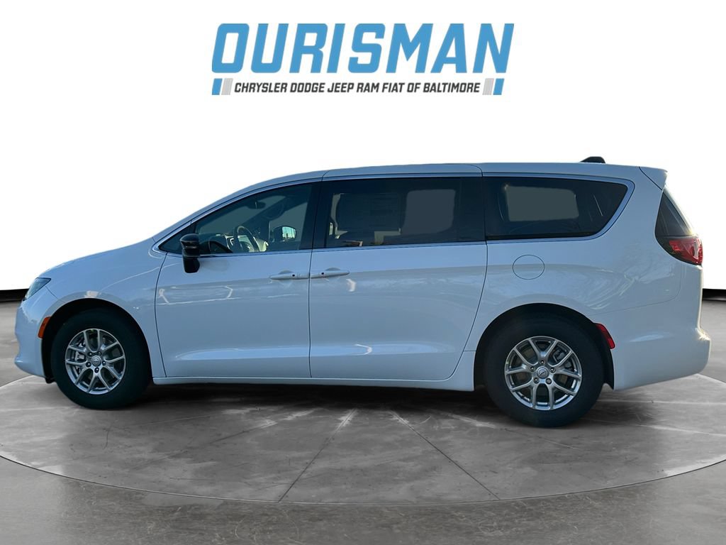 New 2026 Chrysler Voyager LX FWD image 3