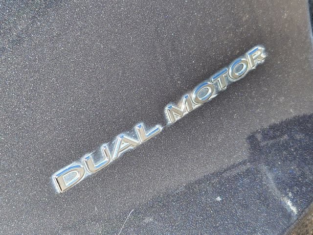 Used 2021 Tesla Model Y Long Range AWD/4WD image 17