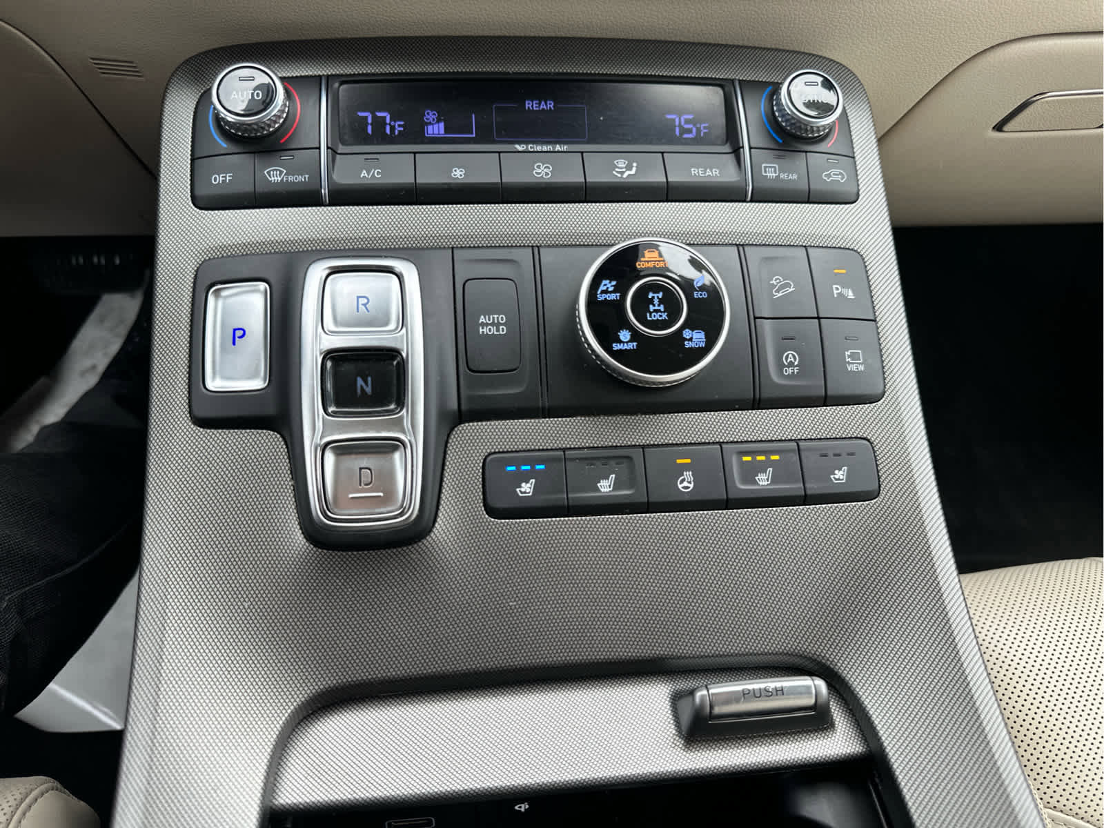 Used 2021 Hyundai Palisade Calligraphy image 37