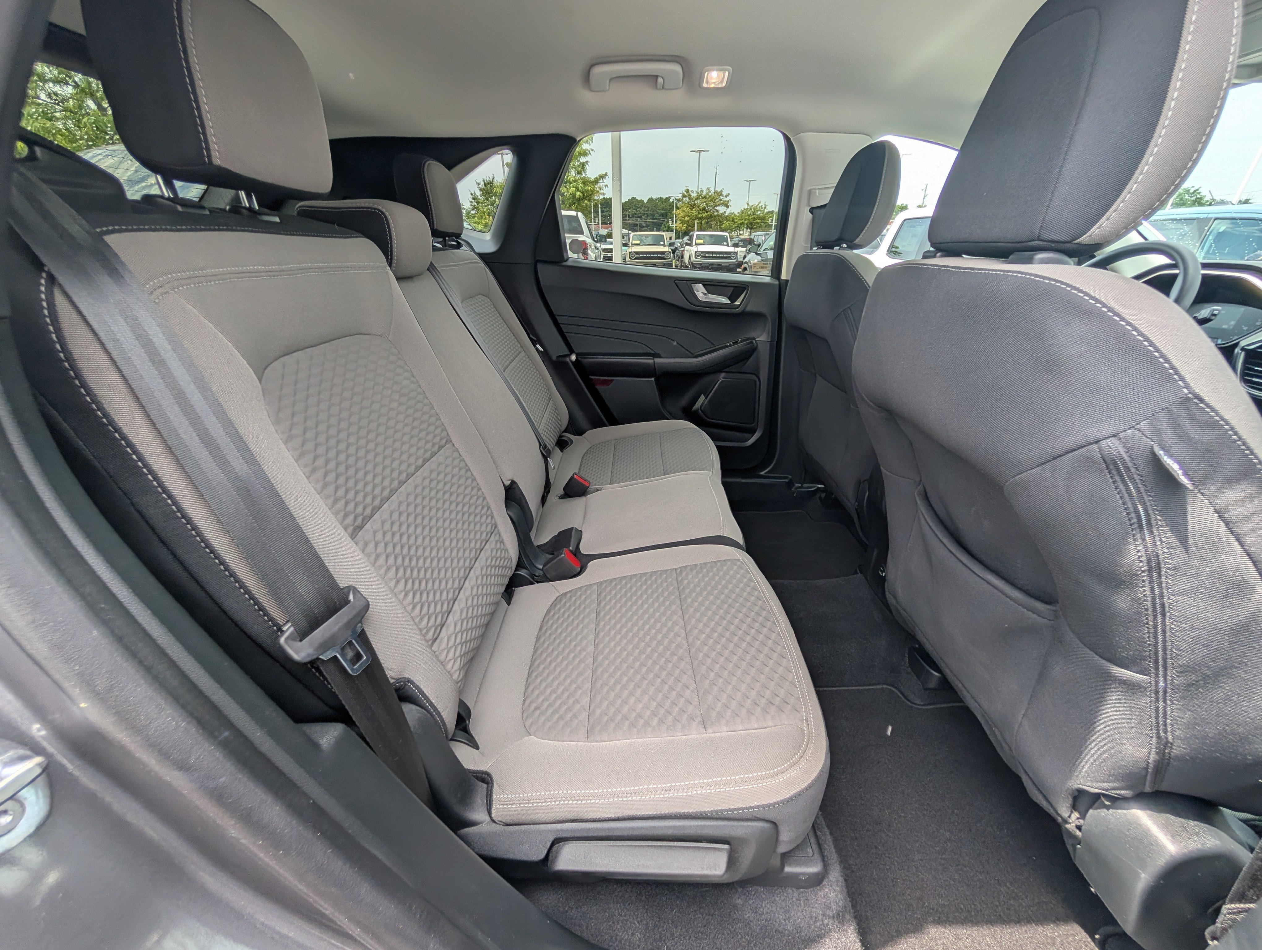 Certified 2021 Ford Escape SE w/ SE Sport Appearance Package AWD/4WD image 11