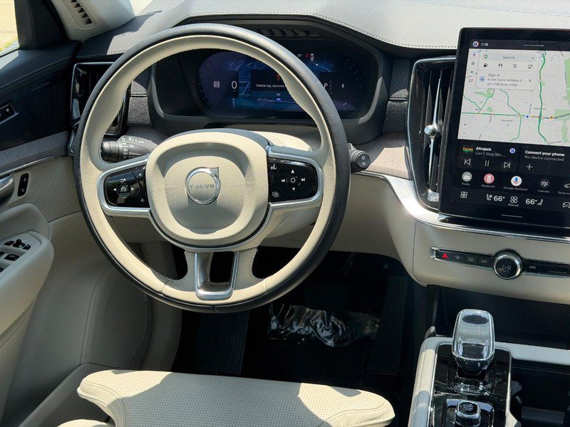 Certified 2026 Volvo XC90 B6 Ultra AWD/4WD image 14