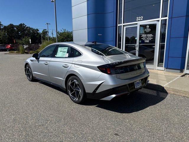 New 2026 Hyundai Sonata SEL FWD image 4