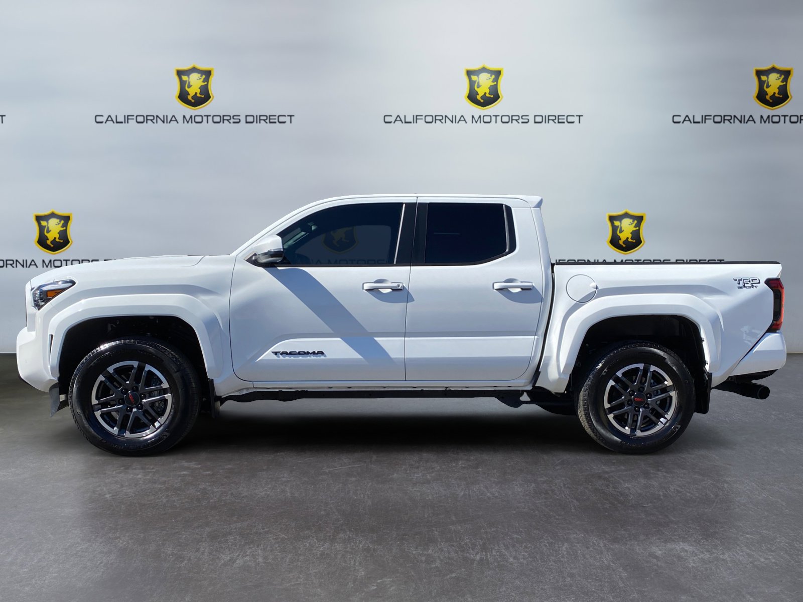Used 2024 Toyota Tacoma TRD Sport image 8