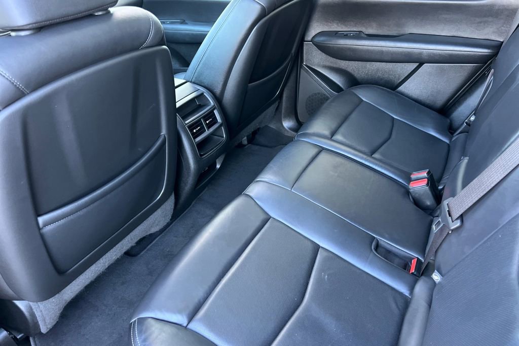 Used 2020 Cadillac XT5 Premium Luxury image 14