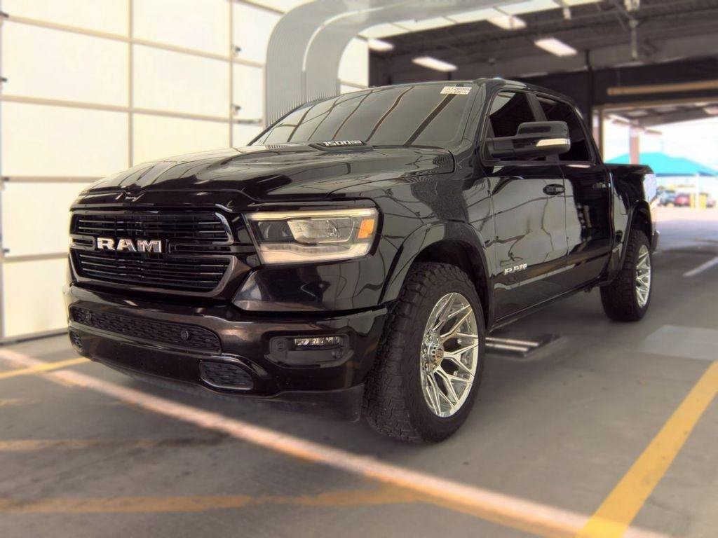 Used 2021 RAM 1500 Laramie AWD/4WD image 4