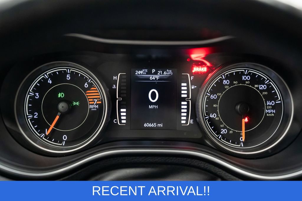 Used 2019 Jeep Cherokee Latitude Plus w/ Cold Weather Group image 17