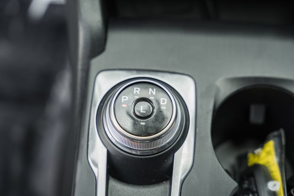 Used 2022 Ford Escape SEL w/ SEL Stealth AWD Package image 28