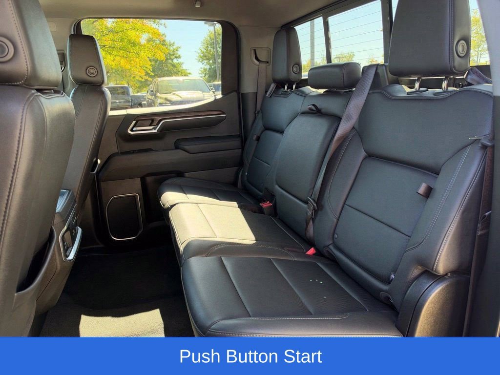 Used 2022 GMC Sierra 1500 SLT w/ SLT Convenience Package AWD/4WD image 18
