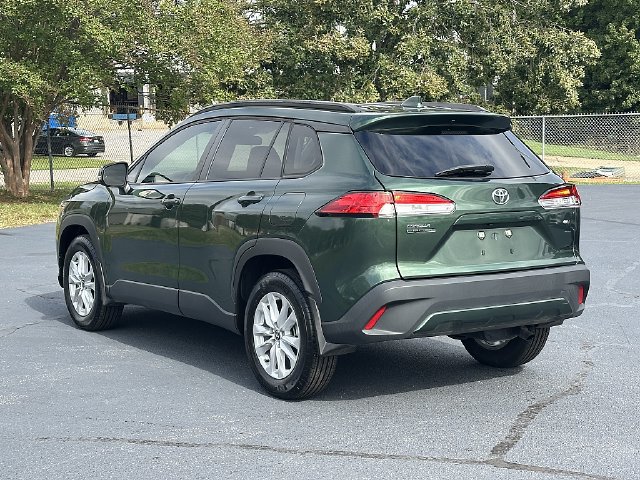 Certified 2023 Toyota Corolla Cross LE FWD image 6