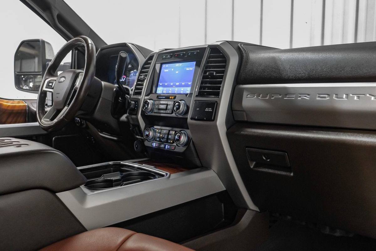 Used 2020 Ford F350 King Ranch w/ King Ranch Ultimate Package AWD/4WD image 12