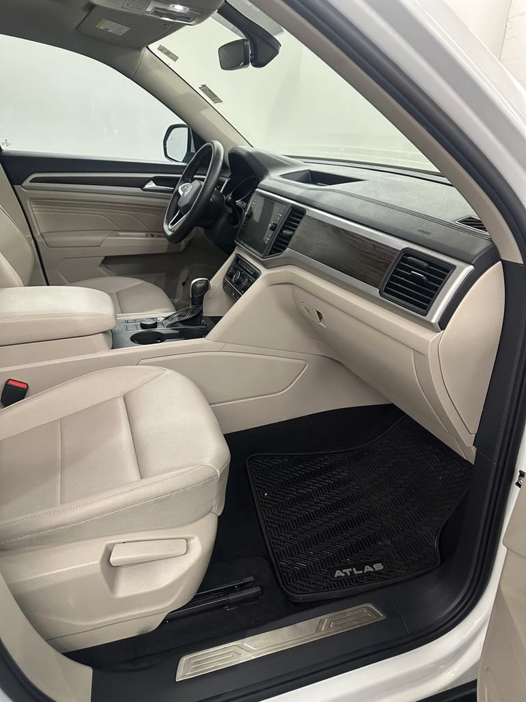 Used 2021 Volkswagen Atlas SE AWD/4WD image 34
